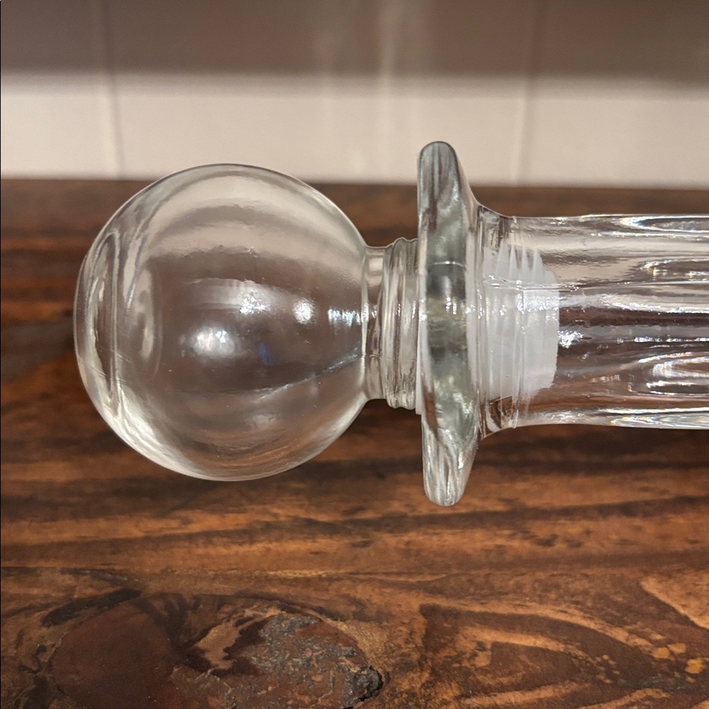 Vintage  Les Verres Italian Mid-Century Pressed Glass Decanter - Picture 5 of 8